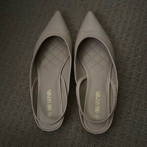 Dream Pairs Low Heel Slingbacks